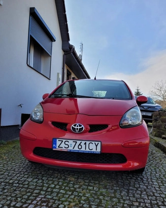 Toyota Aygo cena 9900 przebieg: 128000, rok produkcji 2006 z Szczecin małe 211